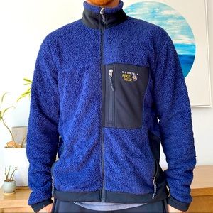 Mountain hardware jacket
